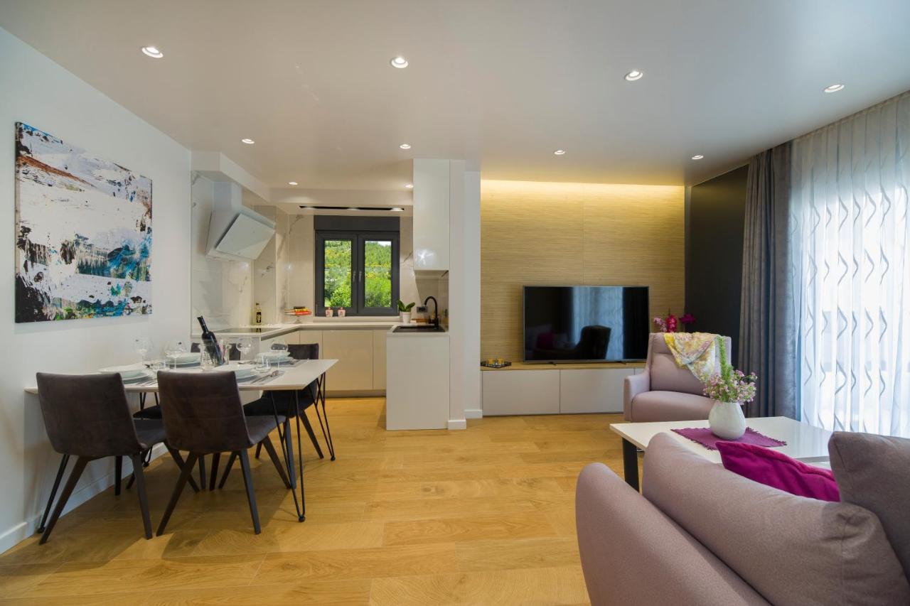 Villa In Promajna Eksteriør bilde